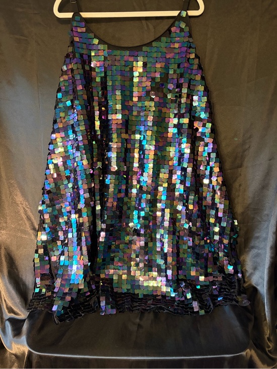 torrid Dresses & Skirts - torrid Mini Payette Sequin dress size 3